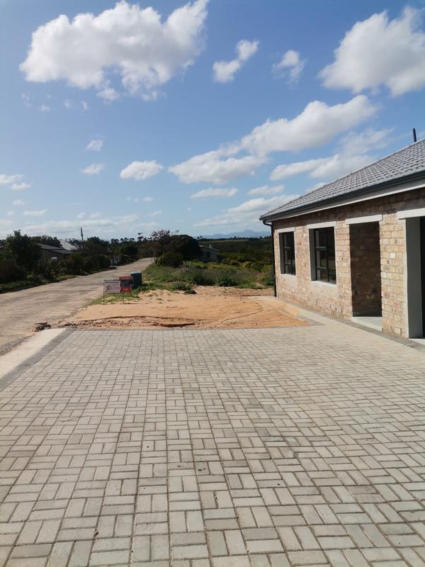 3 Bedroom Property for Sale in Albertinia Western Cape